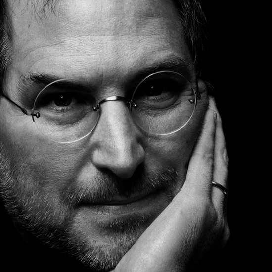 Free Steve Jobs iPad Wallpaper 23